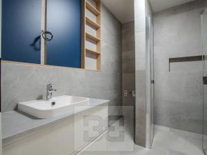 Pronájem bytu 3+kk, Praha - Libeň, Na Okrouhlíku, 74 m2