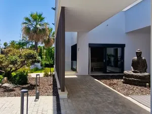 Prodej vily, Marbella, Španělsko, 552 m2