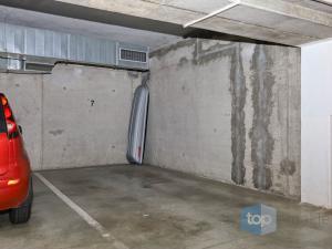 Prodej bytu 3+kk, Praha, U louky, 71 m2