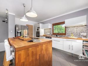 Prodej rodinného domu, Nelahozeves, V Závětině, 252 m2