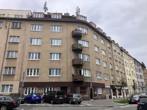 Prodej bytu 3+kk, Praha - Podolí, Na dolinách, 86 m2