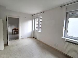 Pronájem bytu 3+1, Plzeň, Pod Záhorskem, 100 m2