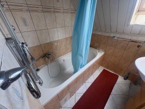 Pronájem bytu 2+1, Ostroměř, 55 m2