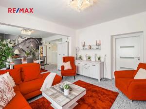 Prodej rodinného domu, České Velenice, Komenského, 247 m2