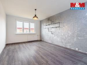 Prodej bytu 3+1, Kadaň, Budovatelů, 69 m2