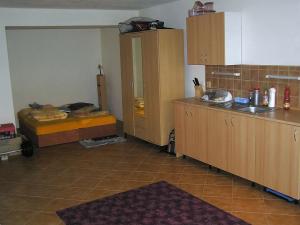 Pronájem bytu 1+kk, Zlín, Slovenská, 30 m2