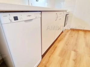 Pronájem bytu 2+kk, Praha - Černý Most, Vašátkova, 42 m2