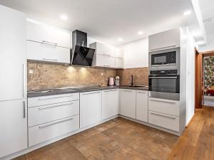 Pronájem bytu 2+kk, Příbor, Politických vězňů, 54 m2