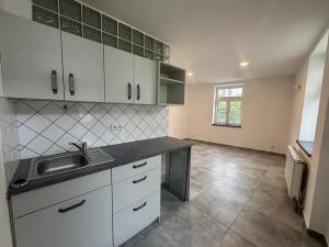 Pronájem bytu 1+kk, Příbram, Husova, 27 m2