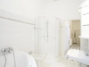 Pronájem bytu 4+1, Praha - Nové Město, Biskupská, 132 m2