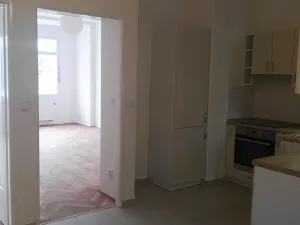 Pronájem bytu 2+kk, Praha - Vršovice, Petrohradská, 57 m2