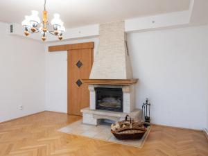 Prodej bytu 3+1, Petřvald, Nová, 63 m2