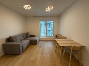 Pronájem bytu 2+kk, Praha - Stodůlky, Hábova, 51 m2