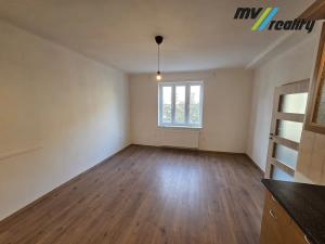 Pronájem bytu 3+kk, Praha - Holešovice, Na Maninách, 70 m2