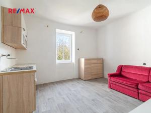 Prodej rodinného domu, Litohlavy, 82 m2