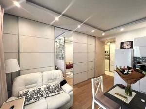 Prodej bytu 2+kk, Praha, Horní, 49 m2