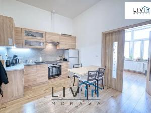 Prodej bytu 3+1, Olomouc, tř. Svornosti, 60 m2