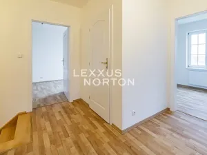 Pronájem vily, Praha - Nebušice, U Házů, 229 m2