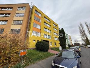 Prodej bytu 2+1, Opava, Hobzíkova, 58 m2