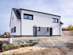 Prodej bytu 5+kk, Boršov nad Vltavou, Severní, 121 m2