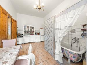 Prodej rodinného domu, Pardubice - Zelené Předměstí, Na Spravedlnosti, 380 m2