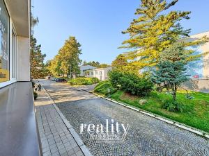 Pronájem obchodního prostoru, Jihlava, Žižkova, 183 m2