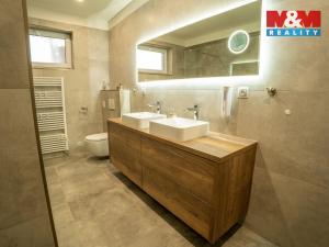 Prodej rodinného domu, Pouzdřany, Za Obecním úřadem, 207 m2