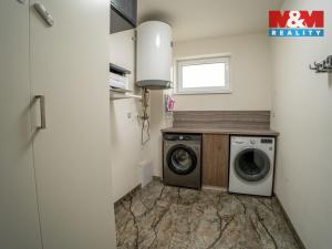 Prodej rodinného domu, Pouzdřany, Za Obecním úřadem, 207 m2