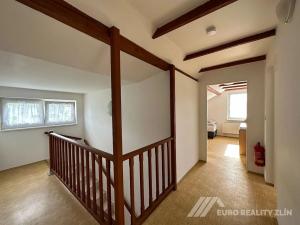 Pronájem rodinného domu, Zádveřice-Raková, 230 m2