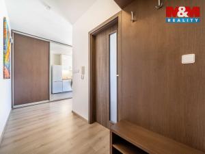 Pronájem bytu 1+kk, Plzeň - Jižní Předměstí, Presslova, 36 m2