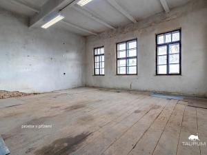 Prodej rodinného domu, Tlučná, Hlavní, 290 m2