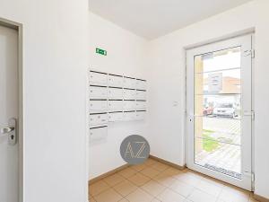 Prodej bytu 1+kk, Holubice, Lesní, 41 m2