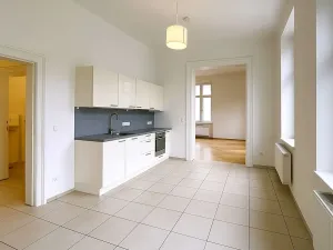 Pronájem bytu 3+1, Praha, 144 m2