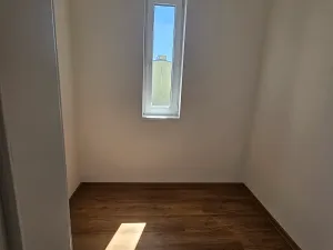 Pronájem rodinného domu, Milovice, Platanová, 137 m2