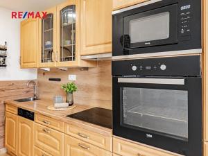 Prodej bytu 3+1, Jindřichův Hradec, sídliště U Nádraží, 77 m2