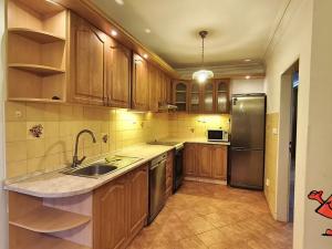 Pronájem bytu 5+1, Praha - Libeň, Přádova, 130 m2