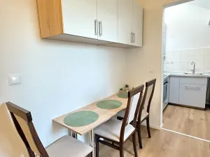 Prodej atypického bytu, Praha - Vršovice, Žitomírská, 92 m2