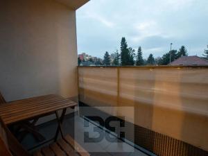 Pronájem bytu 2+kk, Praha - Letňany, Škrábkových, 41 m2