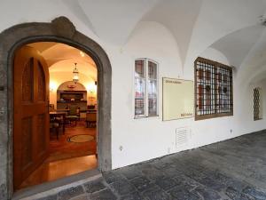 Pronájem restaurace, Praha - Malá Strana, Maltézské náměstí, 89 m2