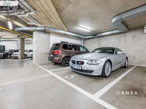 Prodej bytu 3+kk, Oslavany, náměstí 13. prosince, 76 m2