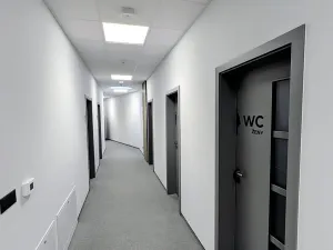 Pronájem kanceláře, Milovice, 86 m2