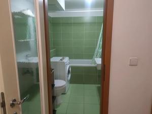 Prodej bytu 2+kk, Odolena Voda, V Malém háji, 42 m2