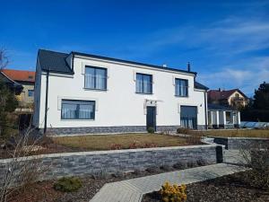 Prodej rodinného domu, Křížkový Újezdec, 228 m2