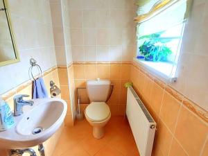 Prodej vily, Praha - Suchdol, 243 m2