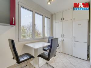 Pronájem bytu 3+1, Plzeň - Doudlevce, Heyrovského, 77 m2