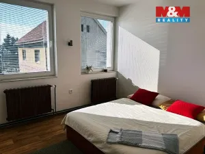 Prodej komerční nemovitosti, Libiš, 300 m2