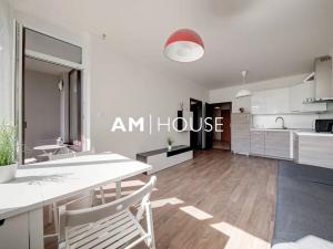 Pronájem bytu 2+kk, Praha - Stodůlky, Svitákova, 49 m2