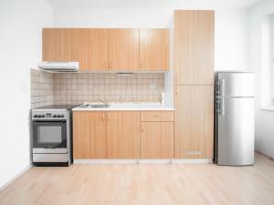 Pronájem bytu 1+1, Olomouc, Topolová, 43 m2