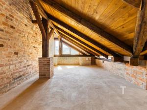 Prodej atypického bytu, Letovice, 154 m2