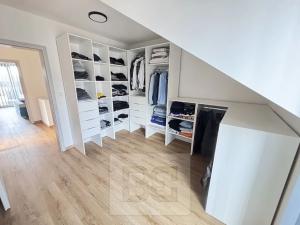 Pronájem bytu 5+kk, Chocerady, 116 m2